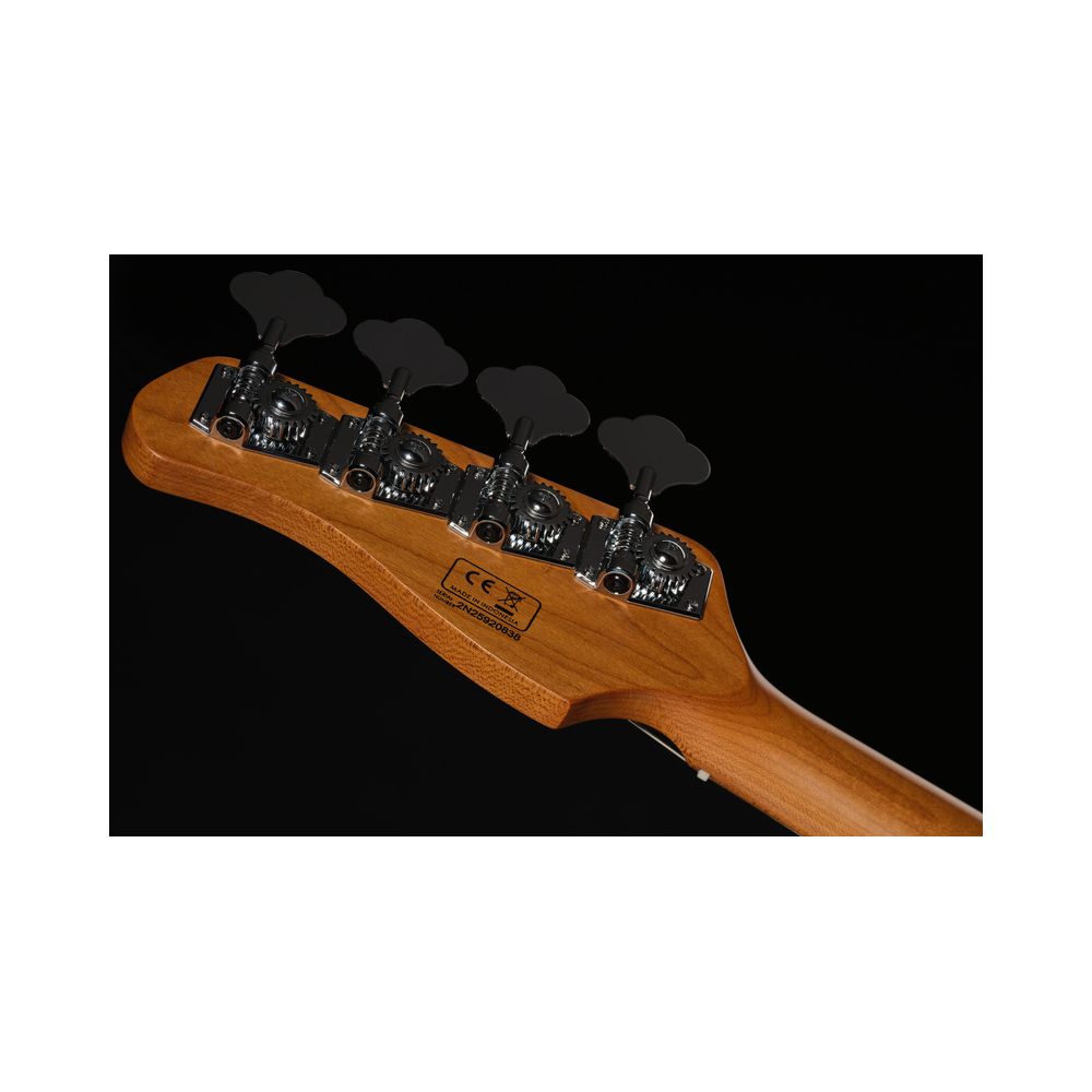 Marcus Miller Z7