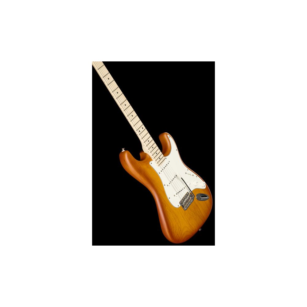 Fender Exclusive Am Strat MN STN HNYB – Thomann Ireland