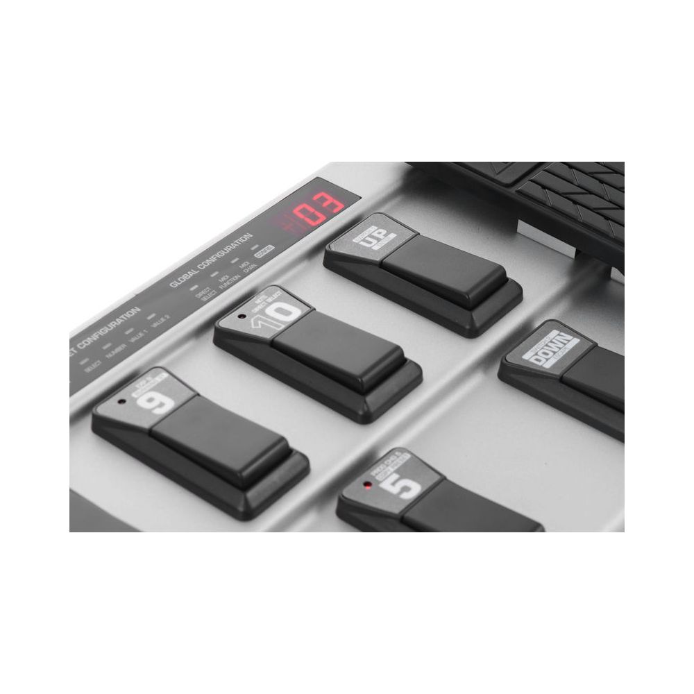 Behringer FCB1010 – Thomann Ireland