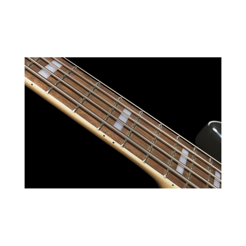 Marcus Miller V7 Alder
