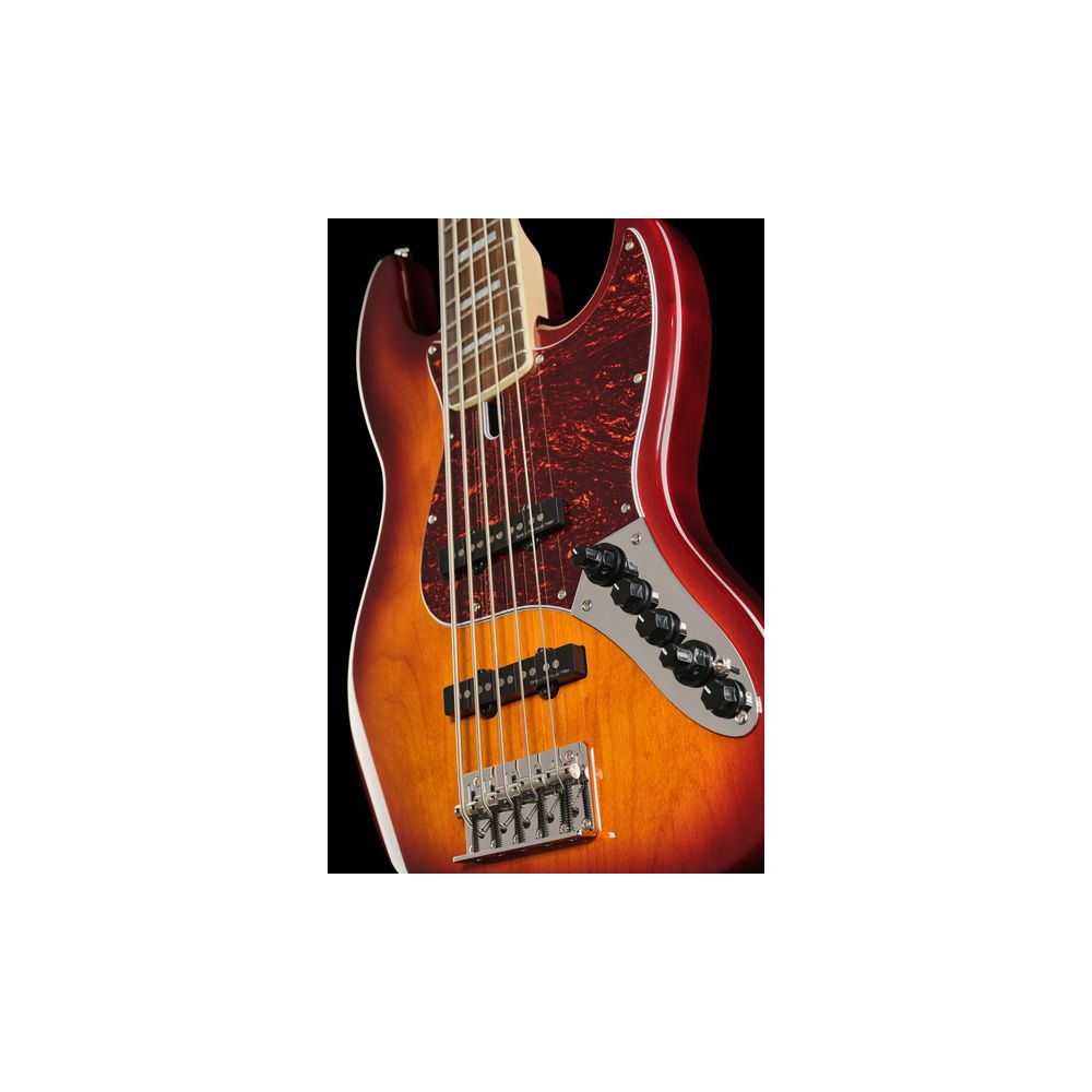 Marcus Miller V7 Alder