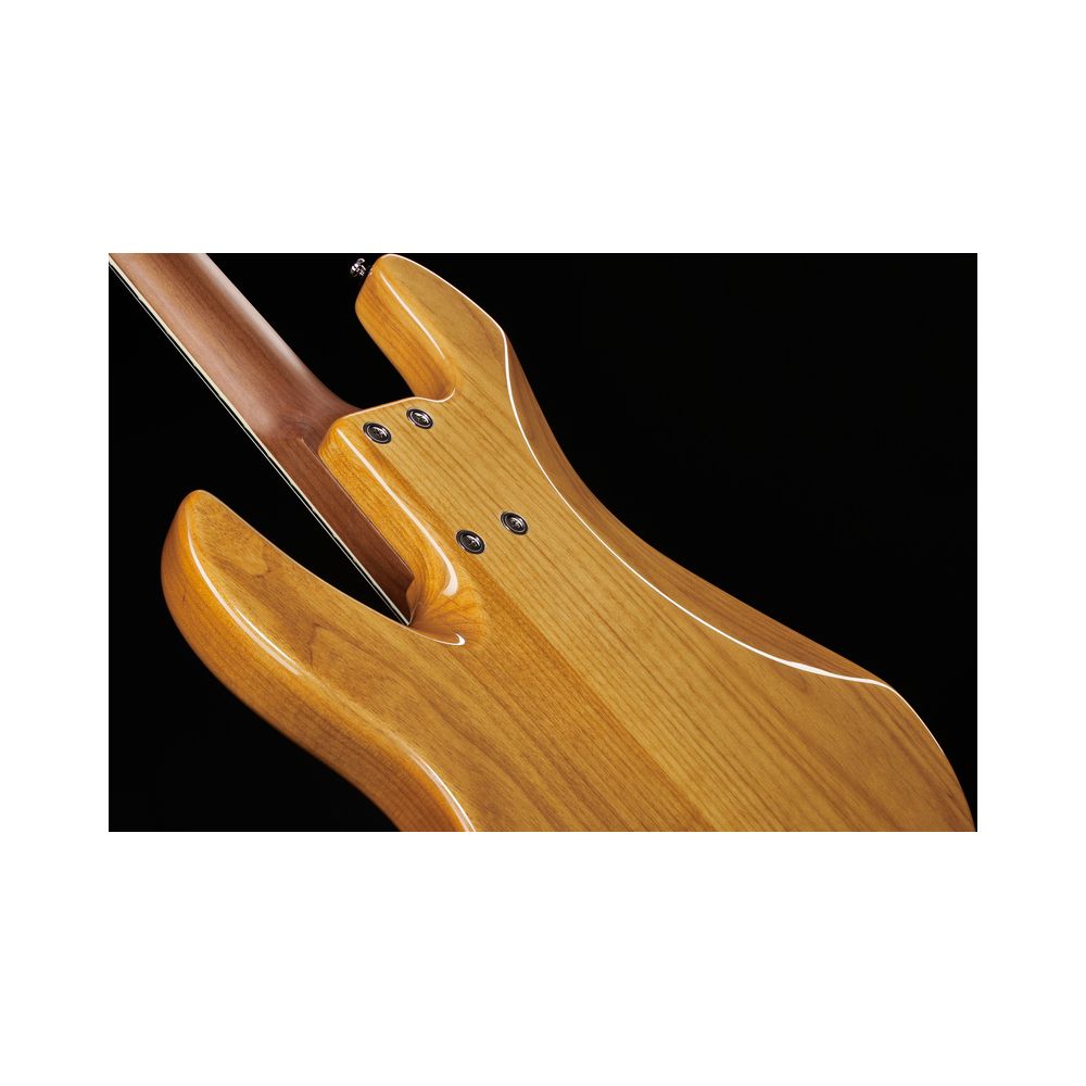 Marcus Miller V5 24