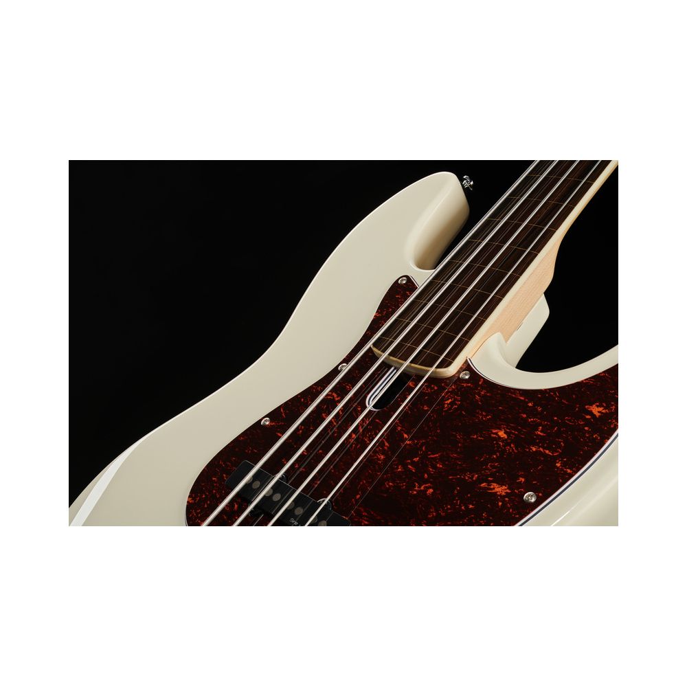 Marcus Miller V7 Alder