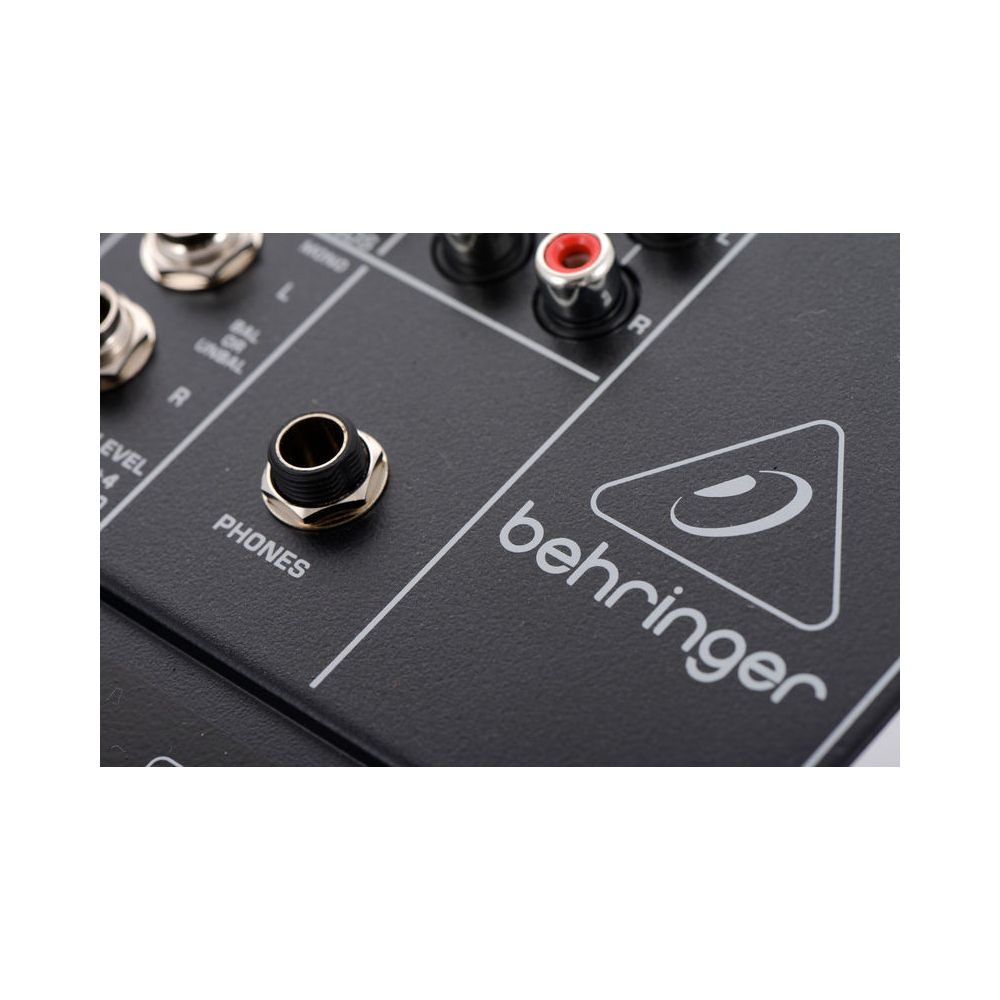 Behringer Xenyx Q1204USB – Thomann Ireland