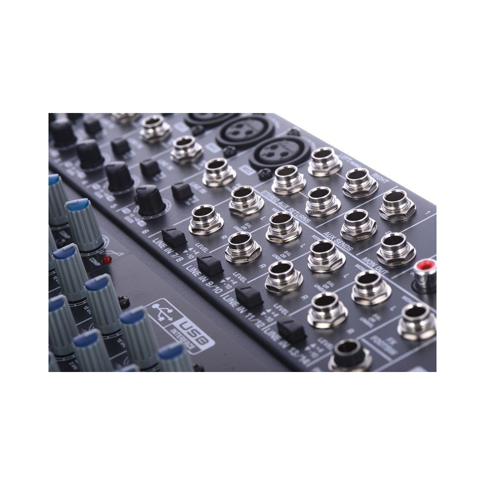 Behringer Xenyx QX1832USB – Thomann Ireland