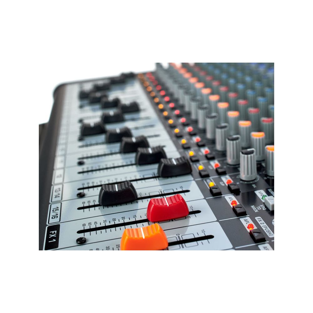 Behringer PMP 6000 – Thomann Ireland