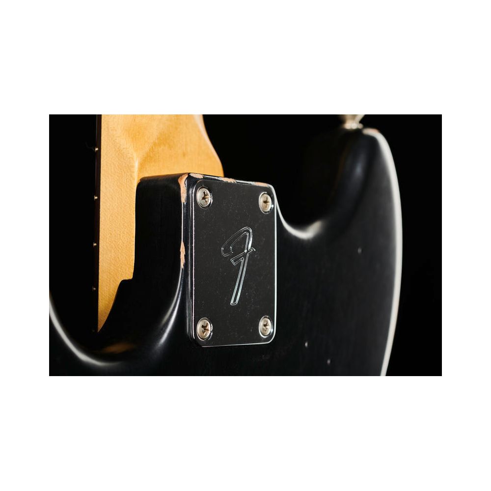 Fender JMJ Mustang Bass R.Worn RW BK – Thomann Ireland
