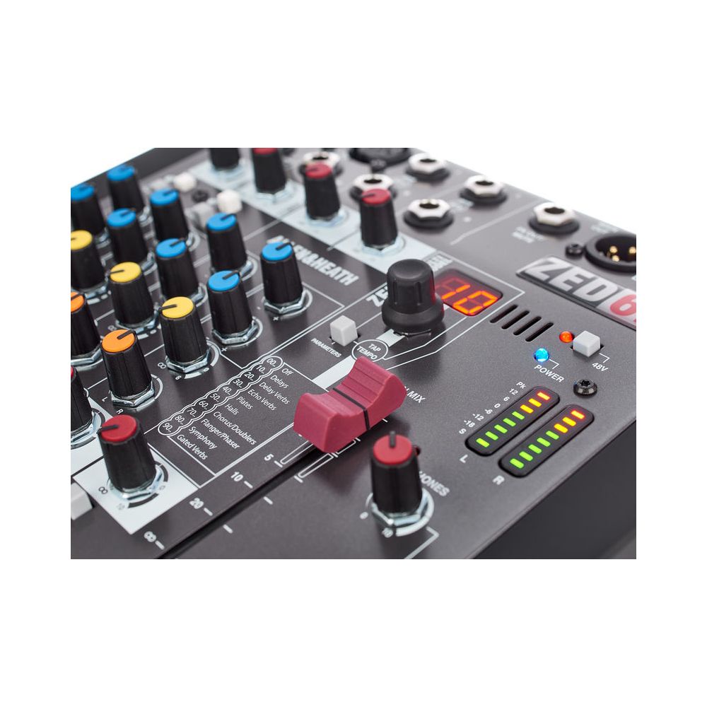 Allen & Heath ZED