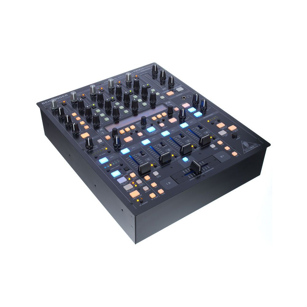 Behringer DDM4000 – Thomann Ireland