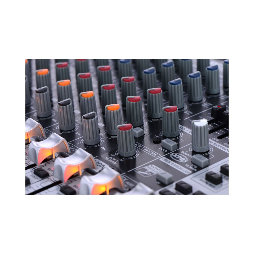 Behringer Xenyx QX1832USB – Thomann Ireland