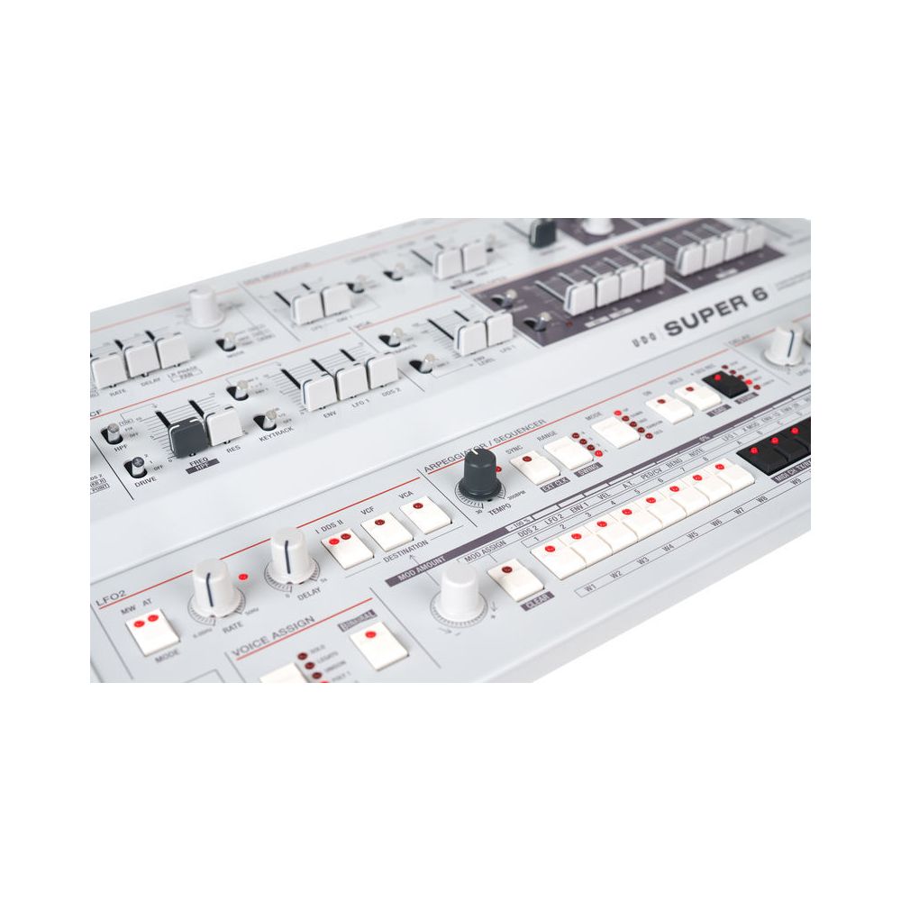UDO Audio Super 6 Desktop – Thomann Ireland