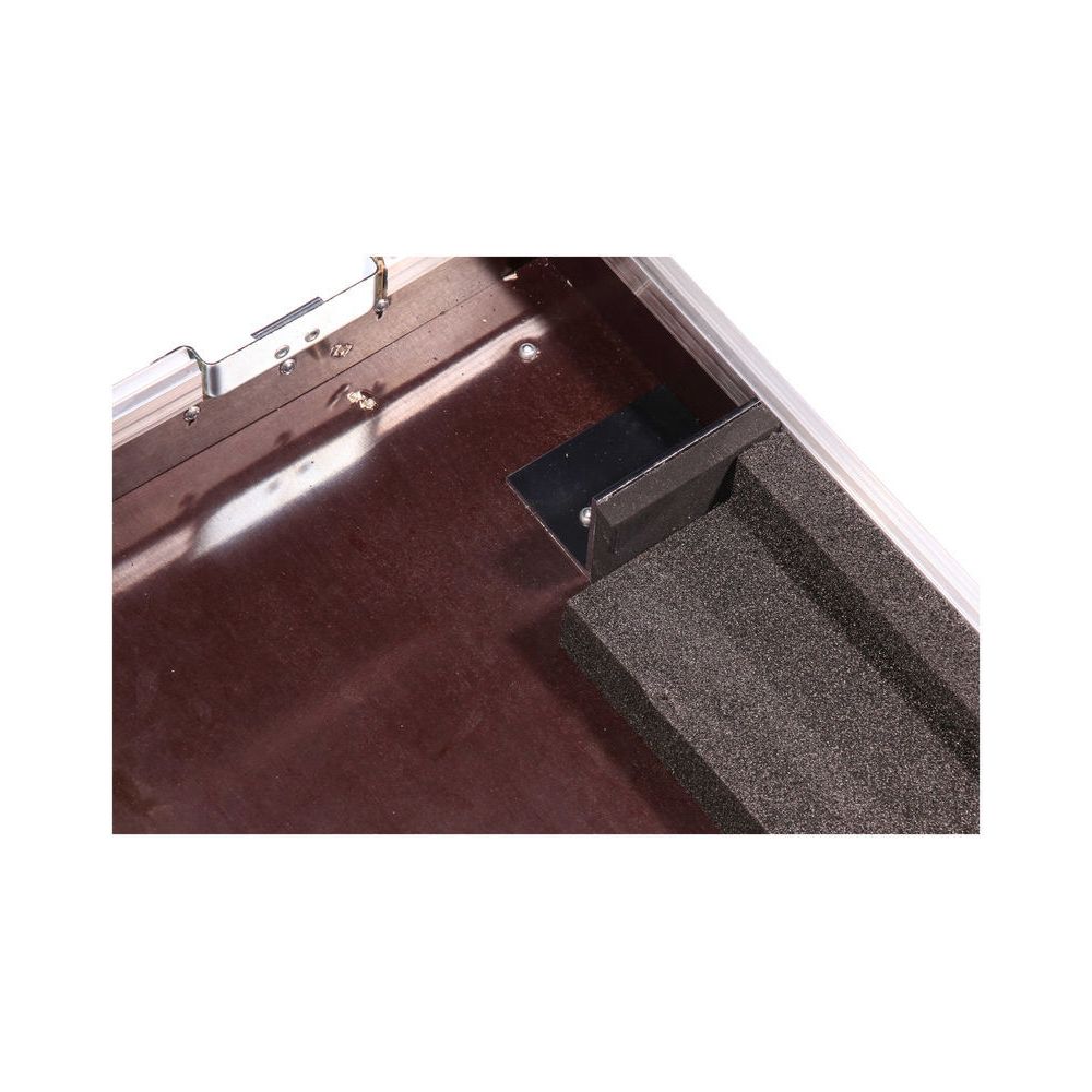 Thon Case Behringer X32 – Thomann Ireland