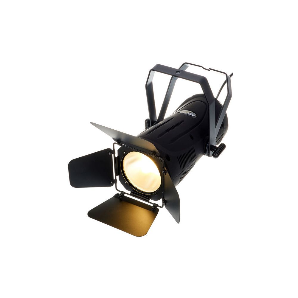 Stairville RevueLED 120 COB 3200K DMX – Thomann Ireland