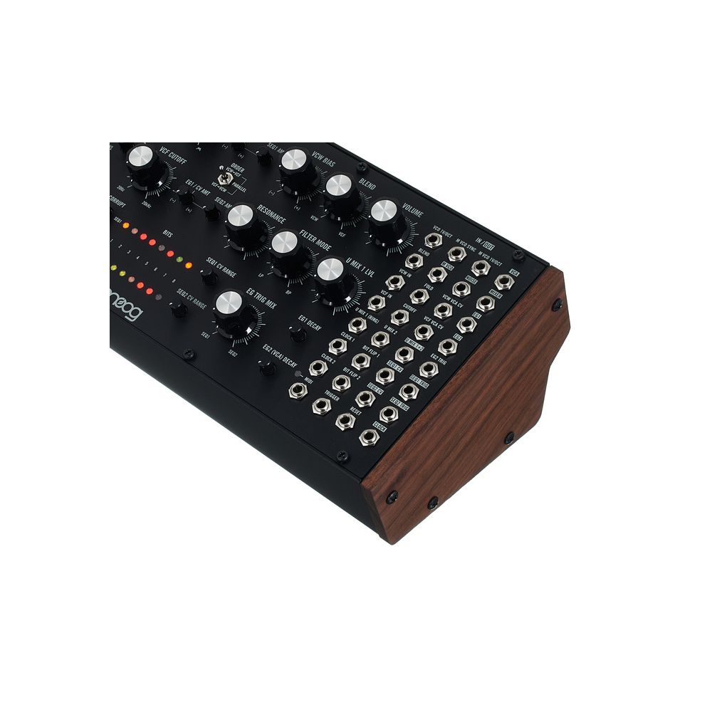 Moog Labyrinth – Thomann Ireland