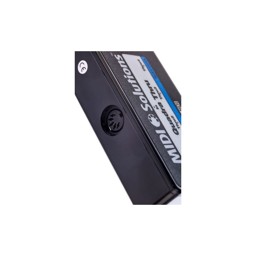 MIDI Solutions Quadra Thru V2 – Thomann Ireland