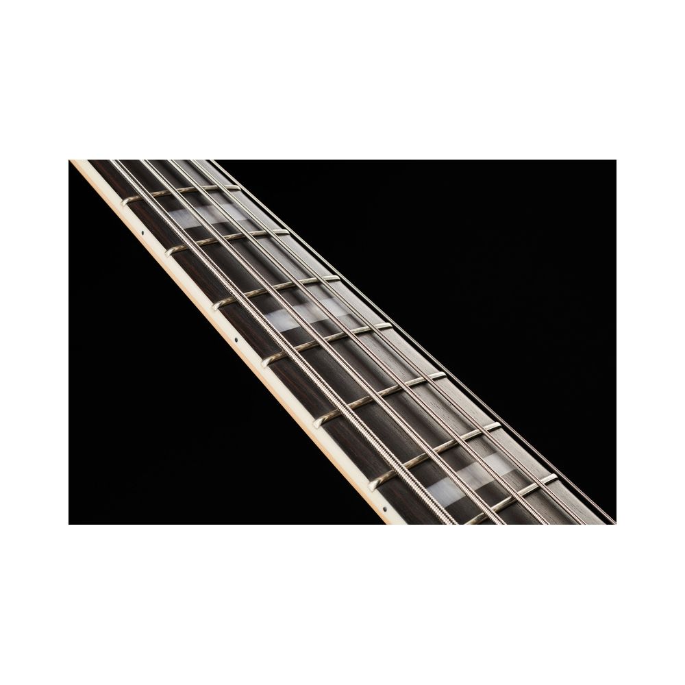 Marcus Miller V7 Alder