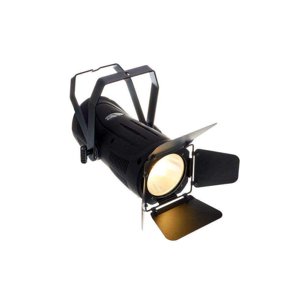 Stairville RevueLED 120 COB 3200K DMX – Thomann Ireland