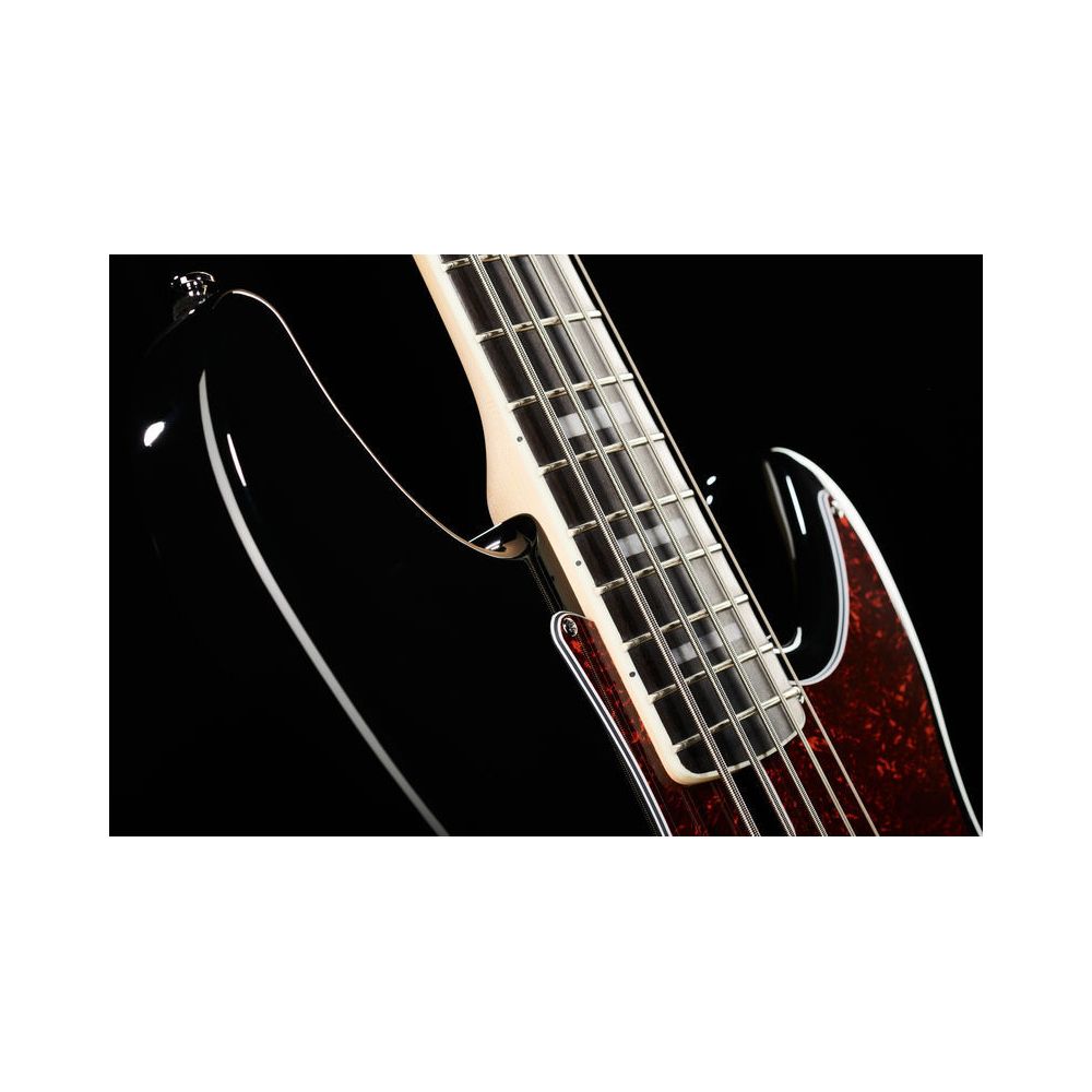 Marcus Miller P7 Alder 5 Black 2nd Gen – Thomann Ireland