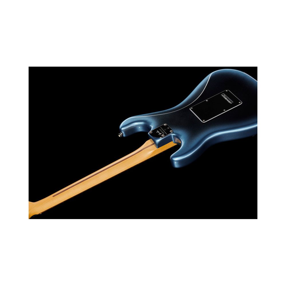 Fender AM Pro II Strat HSS DK NIT – Thomann Ireland