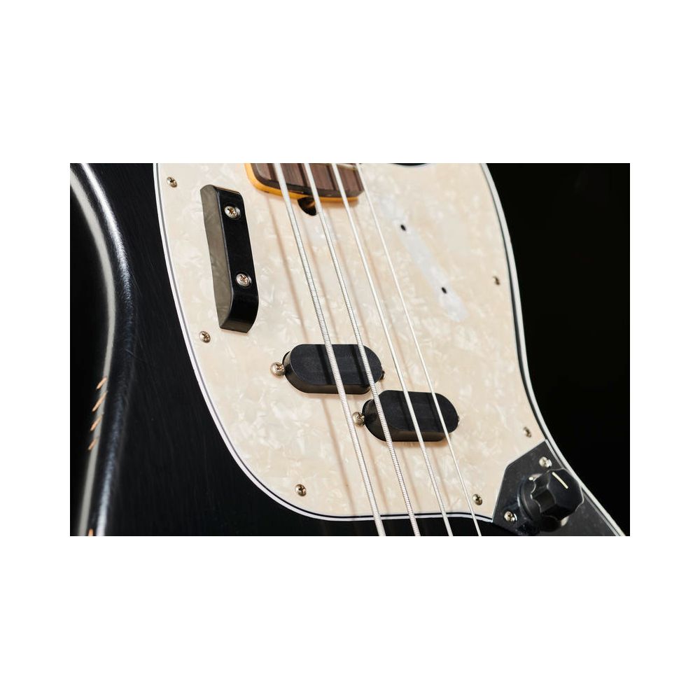 Fender JMJ Mustang Bass R.Worn RW BK – Thomann Ireland