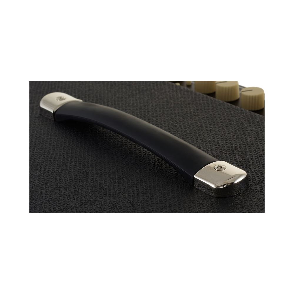 Fender Rumble 200  – Thomann Ireland