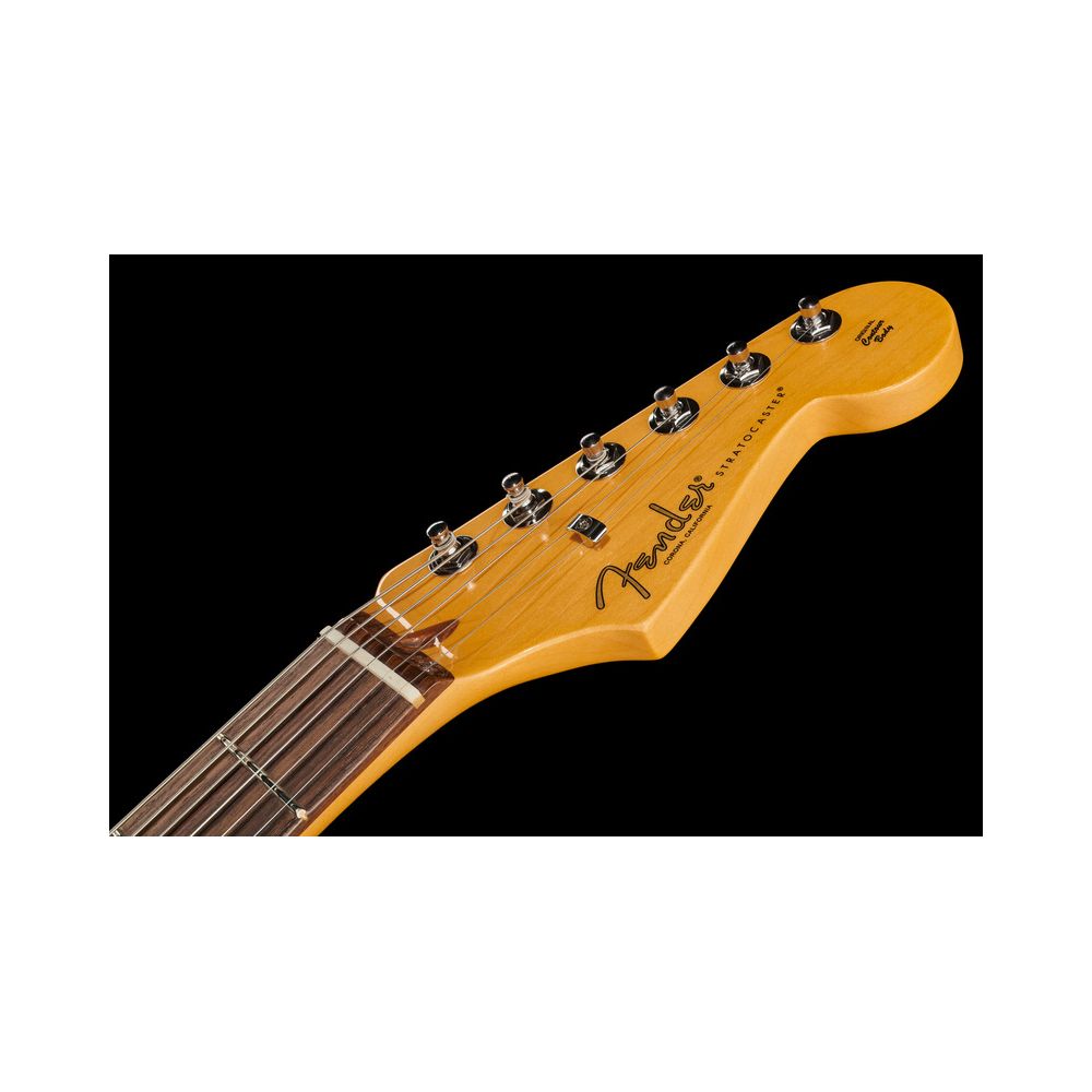 Fender AM Pro II Strat HSS DK NIT – Thomann Ireland