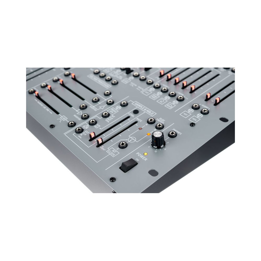 Behringer 2600 Gray Meanie – Thomann Ireland
