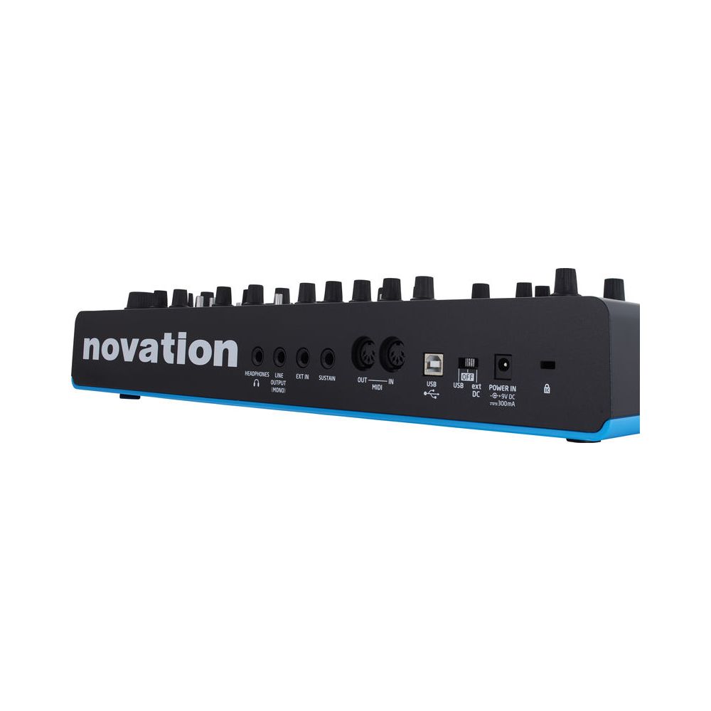 Novation Bass Station II Bag Bundle – Thomann Ireland