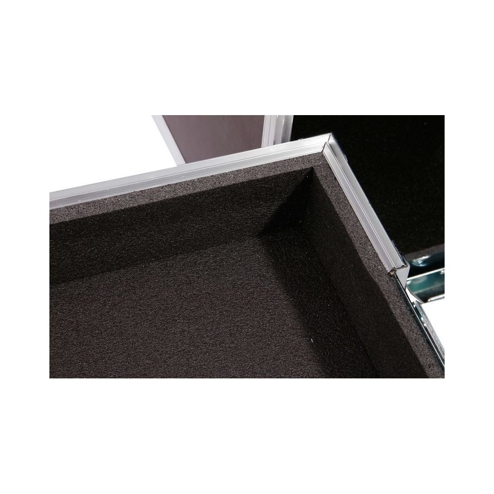 Thon Custom Case for Combos Wheels – Thomann Ireland