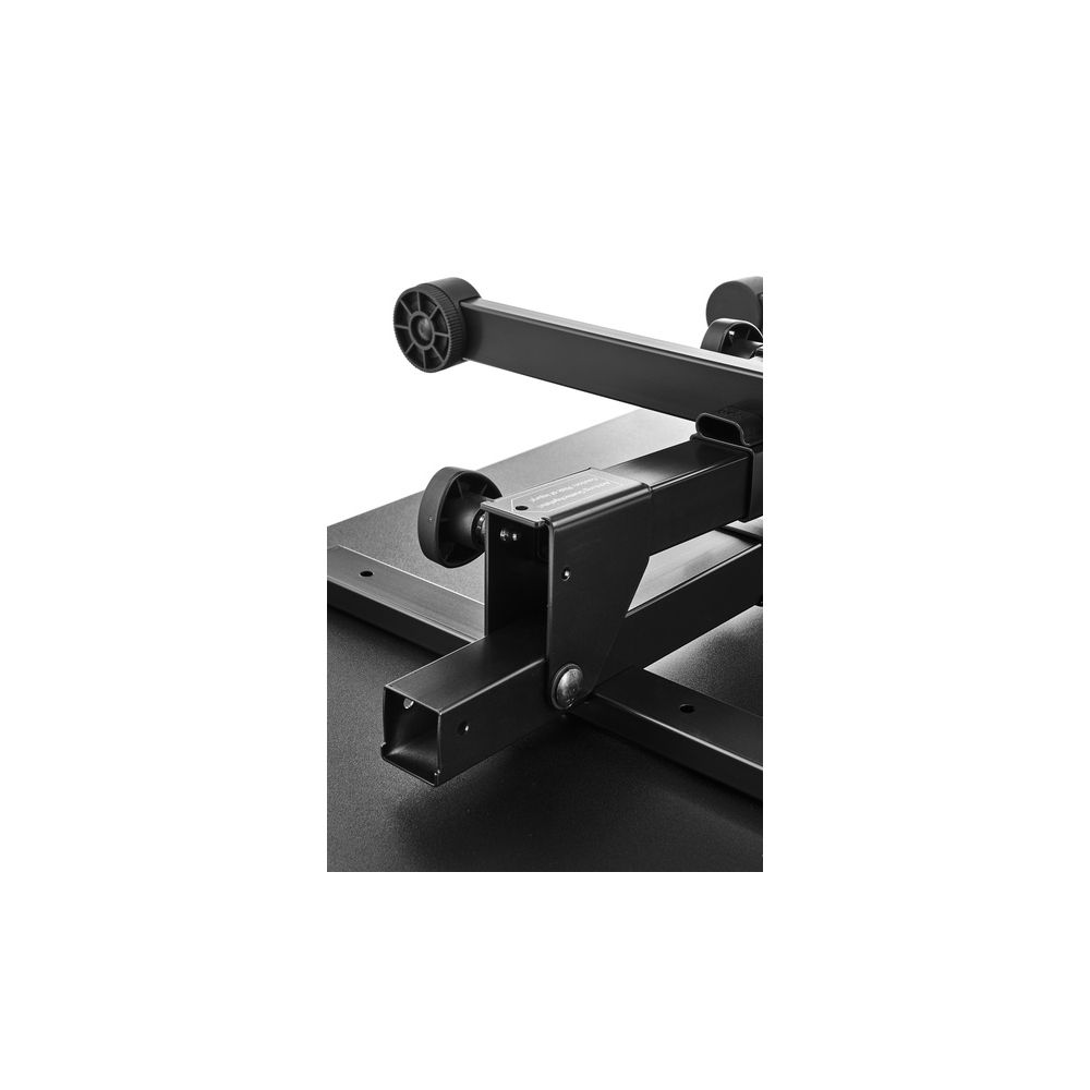 K&M 12170 DJ Desk – Thomann Ireland