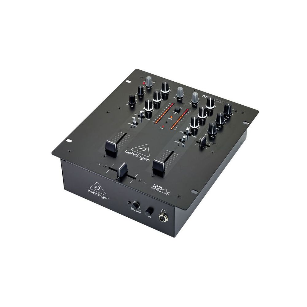 Behringer NOX101 DJ