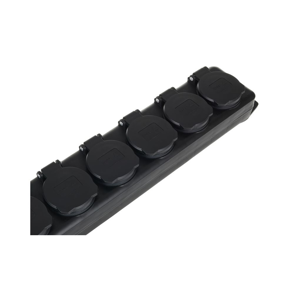 Brennenstuhl Hinged Lid Socket Dist. 6