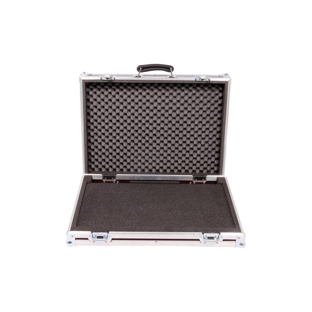 Thon Case NI Traktor S4 MK3 – Thomann Ireland