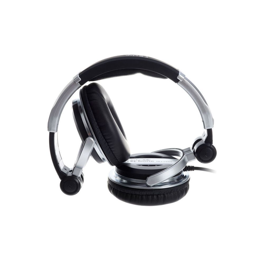 Behringer DDM 4000 Bundle – Thomann Ireland