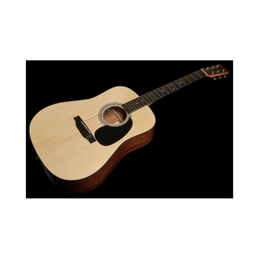 Martin Guitar D