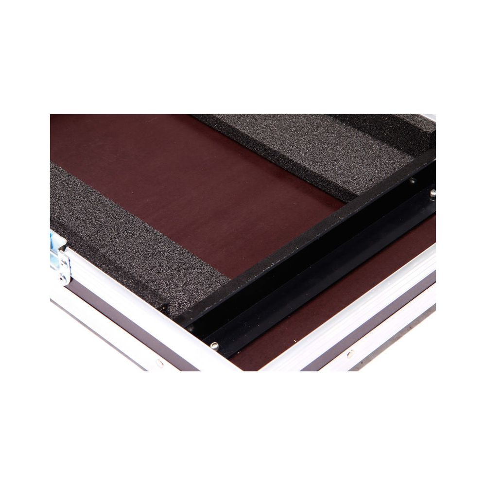 Thon Mixer Case A&H Xone PX5 – Thomann Ireland