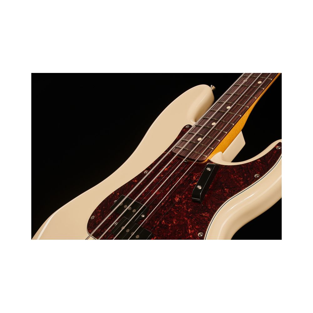 Fender Vintera II 60s P