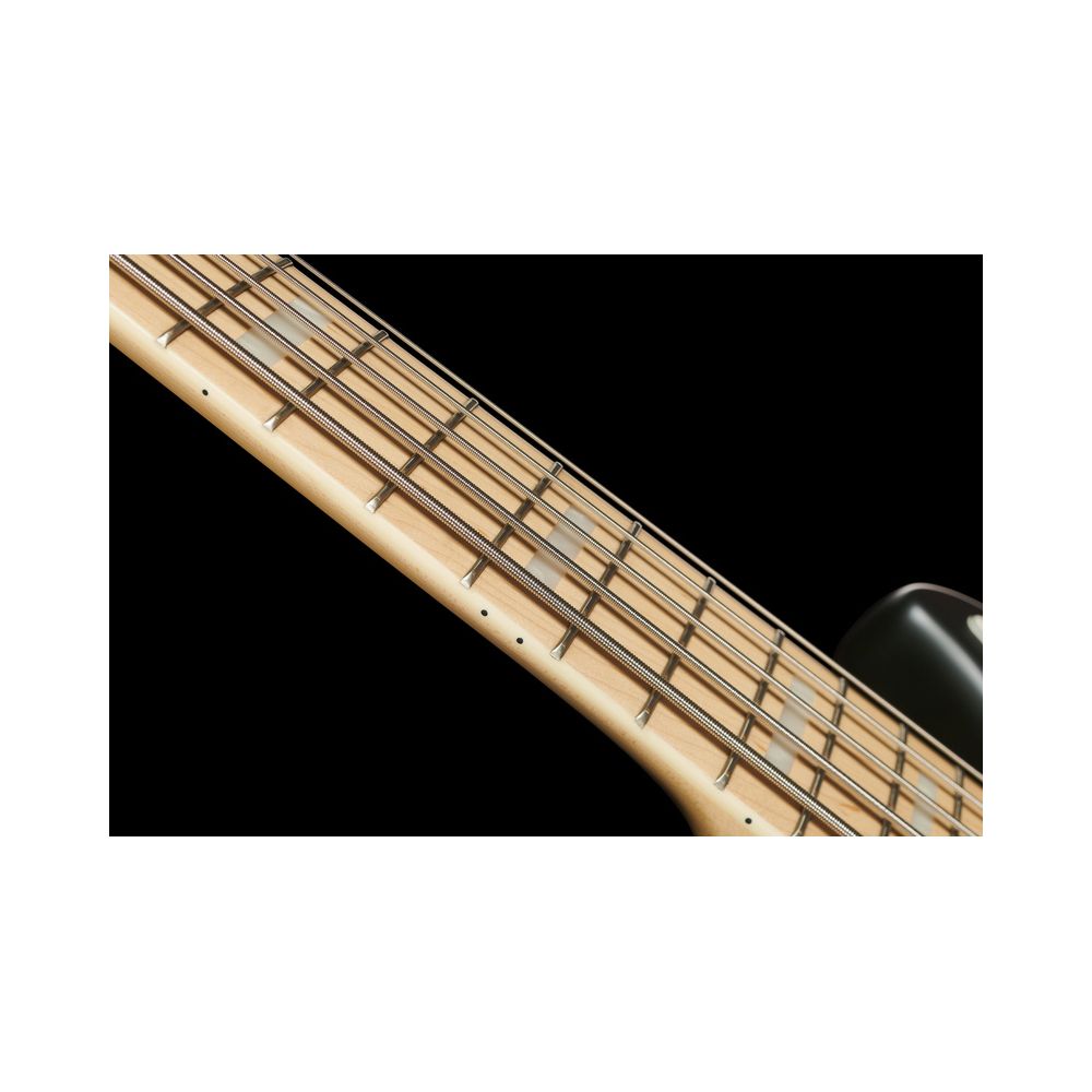Marcus Miller V7 Swamp Ash