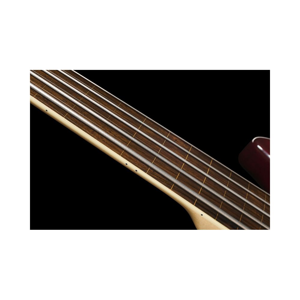 Marcus Miller V7 Alder