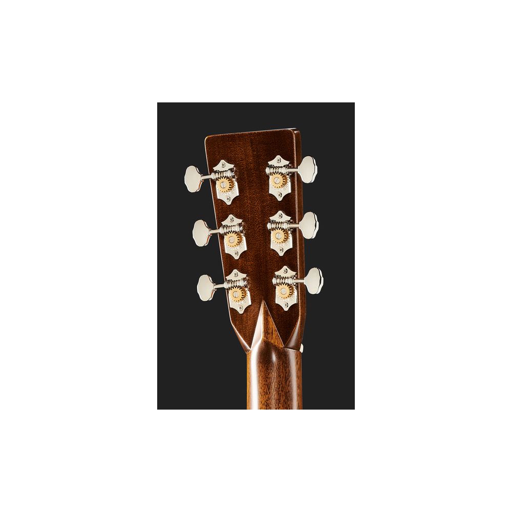 Martin Guitar 000