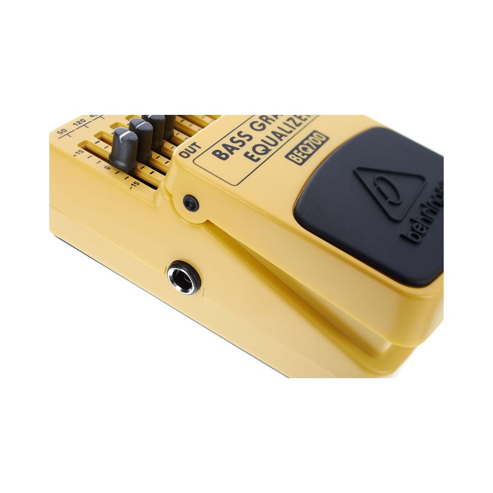 Behringer BEQ700 Bass Graphic Equalizer – Thomann Ireland