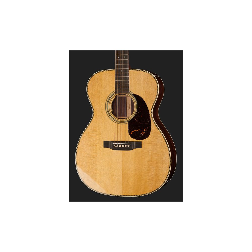Martin Guitar 000