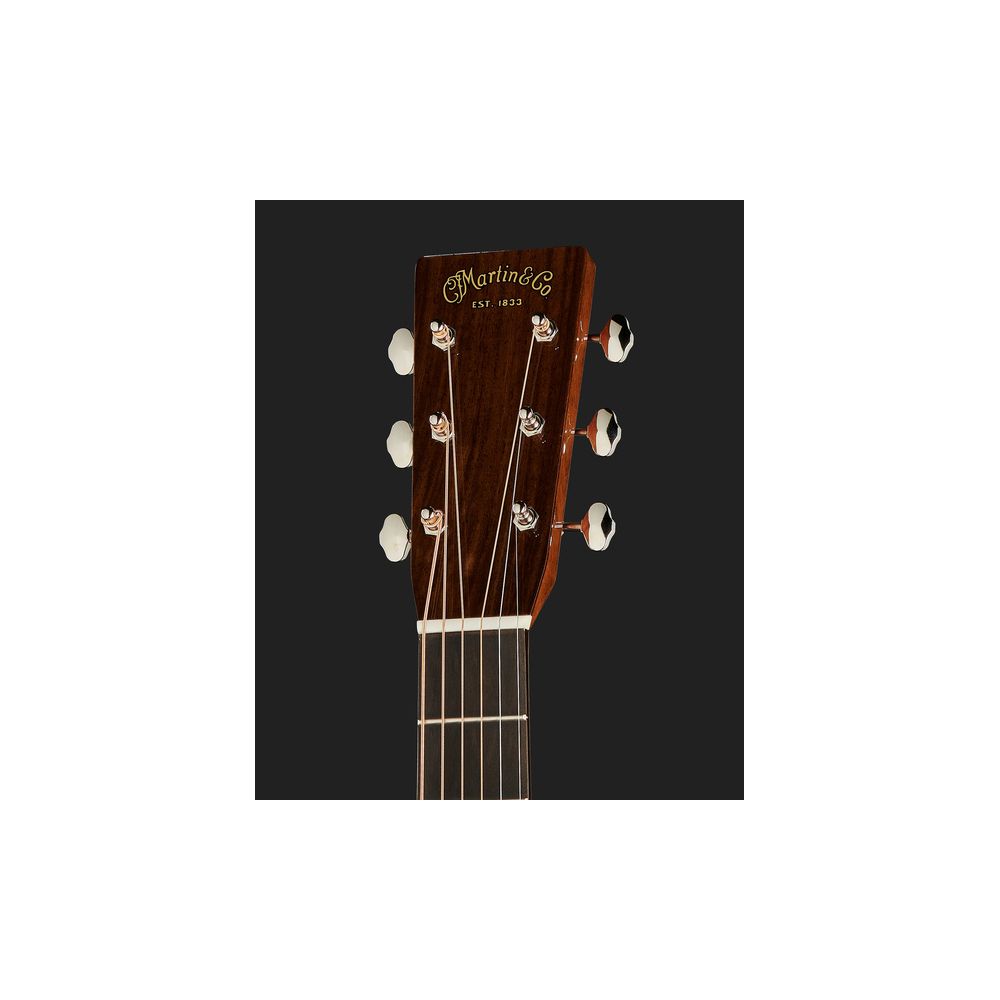Martin Guitar 000