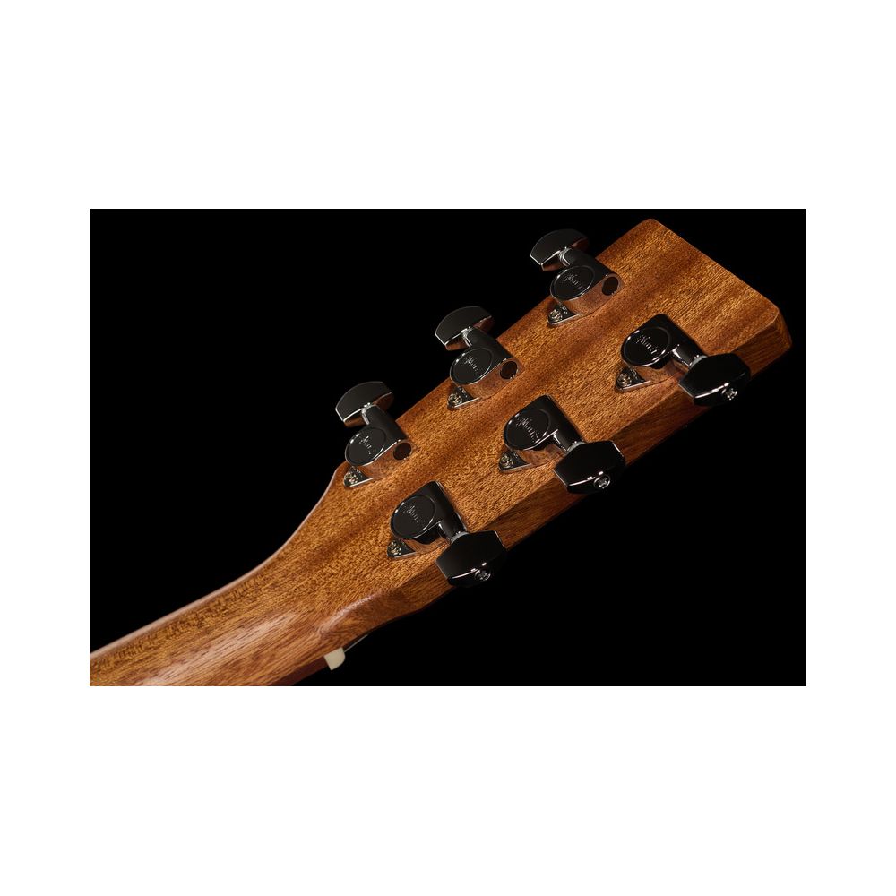 Martin Guitar 11SP0010EL Road Series Special – Thomann Ireland