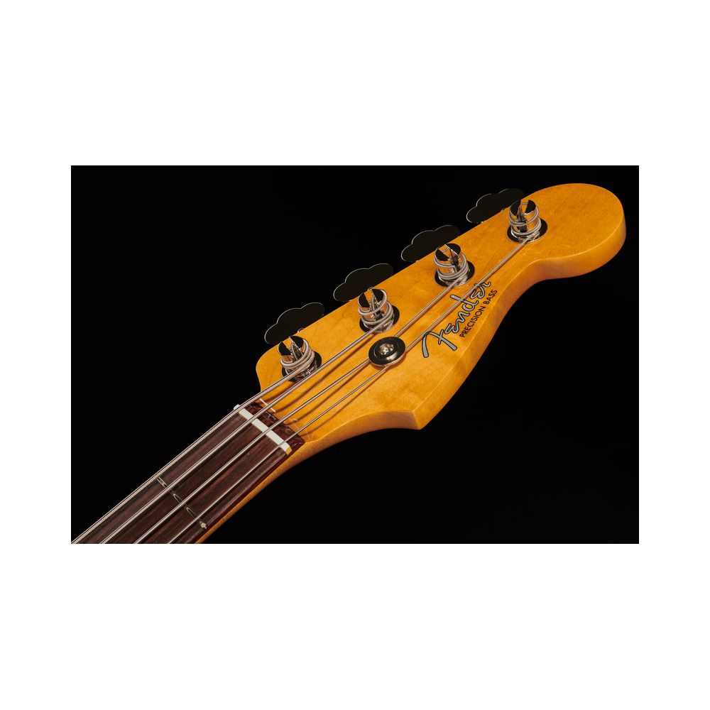 Fender Vintera II 60s P