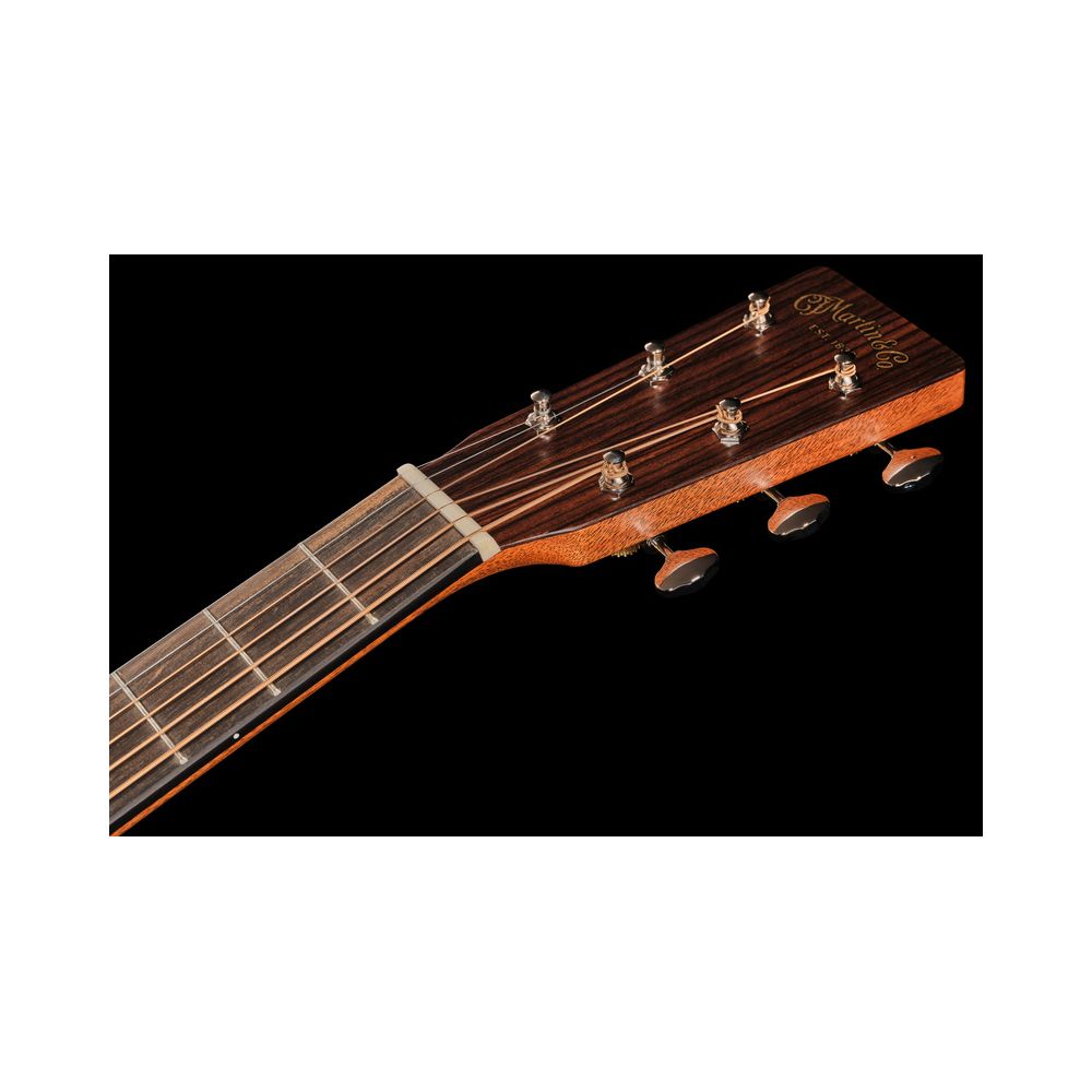 Martin Guitar 000
