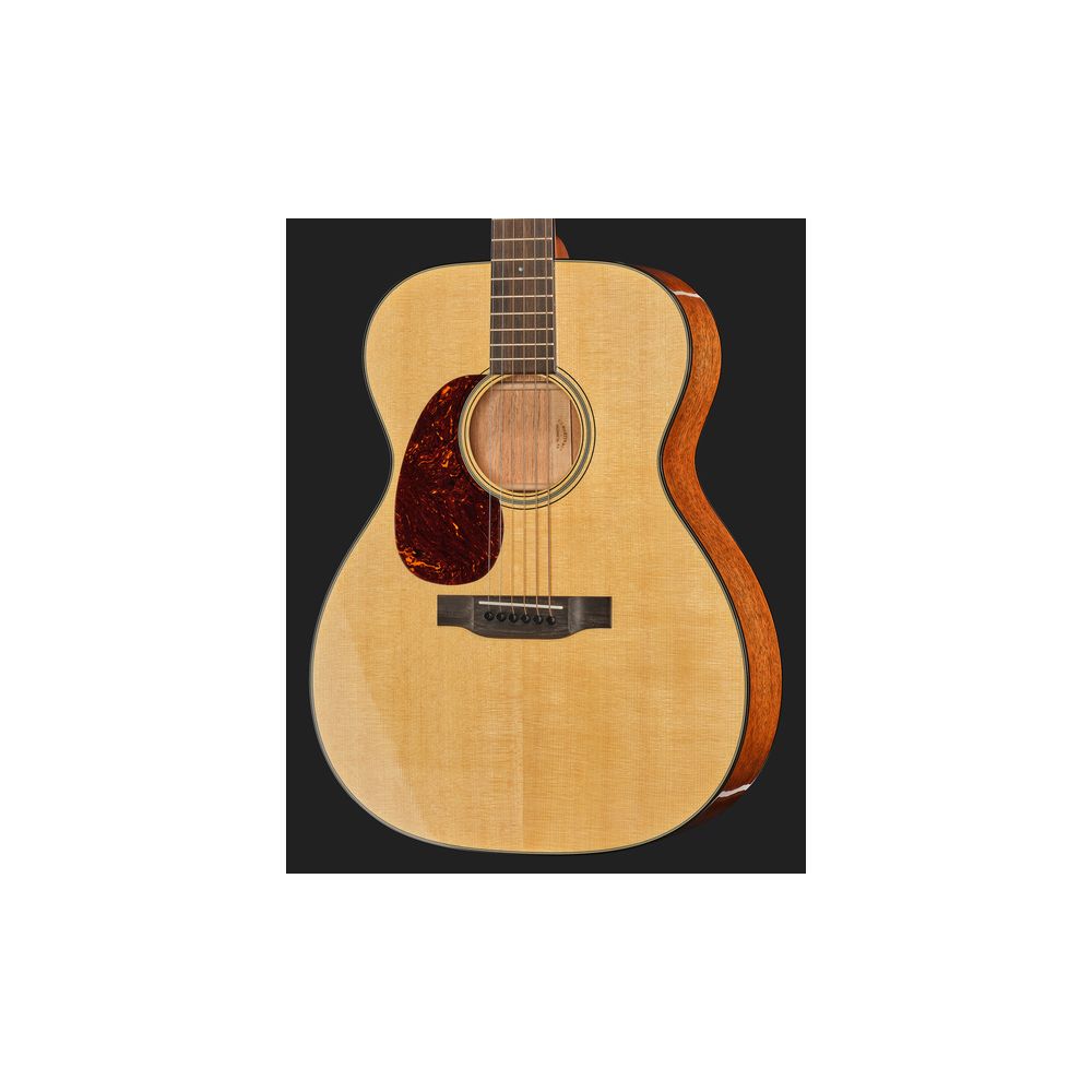 Martin Guitar 000