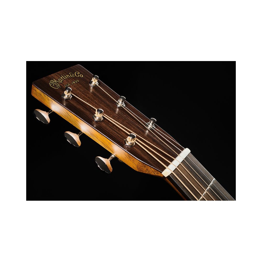 Martin Guitar OM