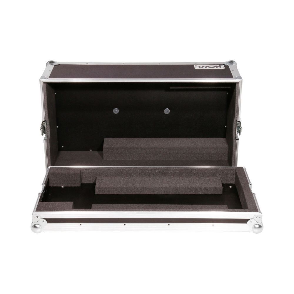 Thon Case Stairville M