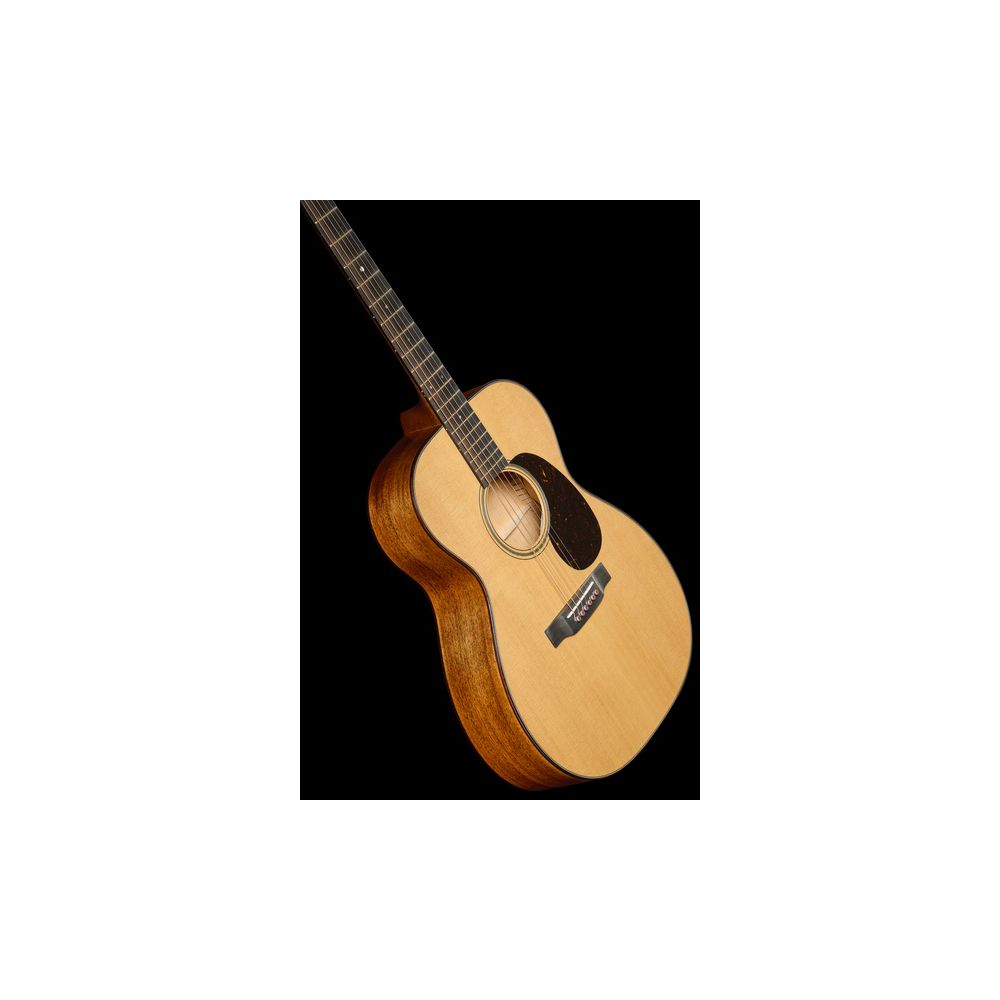 Martin Guitar 000